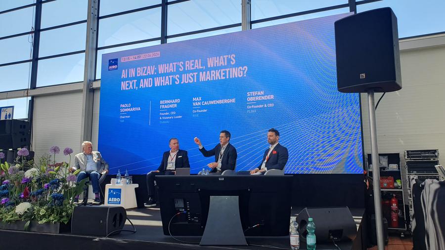 A panel discusses aviation technology and AI at AERO Friedrichshafen